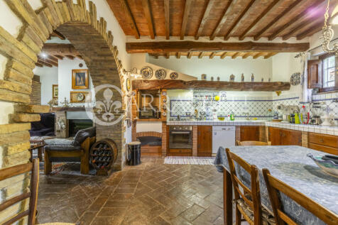 Grazioso casale con 