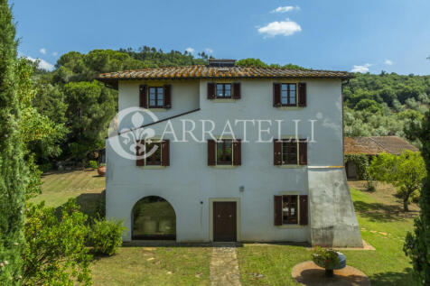 Paciano Tenuta con v