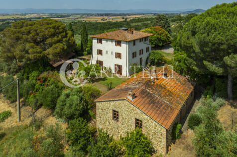 Paciano Tenuta con v