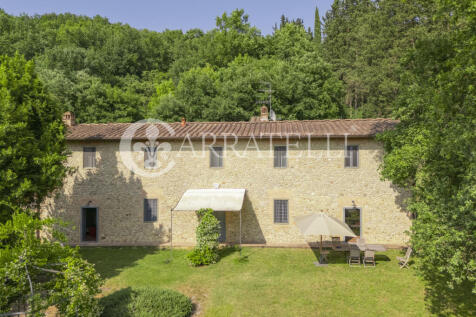 Splendido casale con