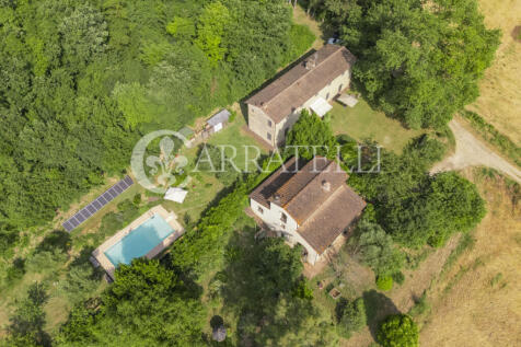 Splendido casale con
