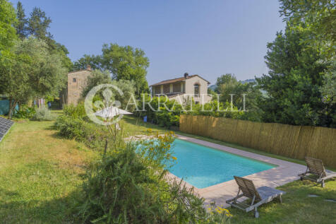 Splendido casale con