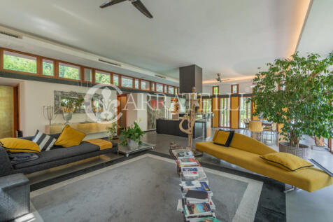Villa con piscina pa