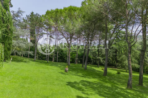 Villa con piscina pa