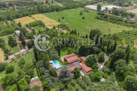 Villa con piscina pa