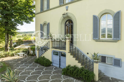Elegante villa con p