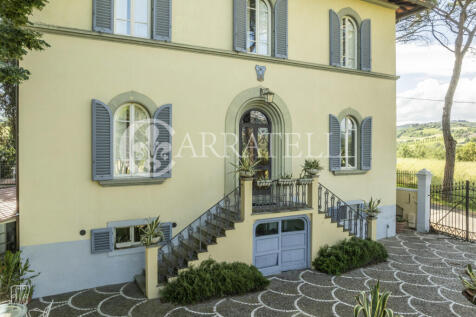 Elegante villa con p