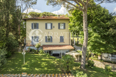 Elegante villa con p