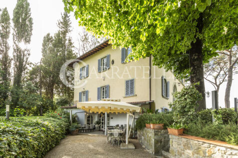 Elegante villa con p