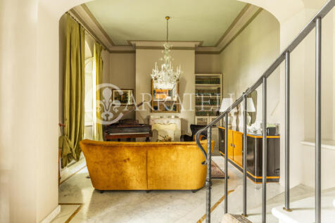 Elegante villa con p
