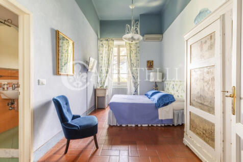 Elegante villa con p
