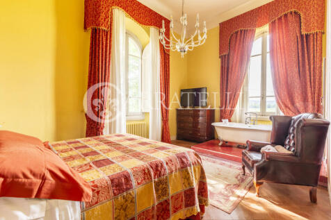 Elegante villa con p
