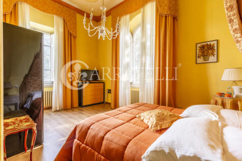 Elegante villa con p