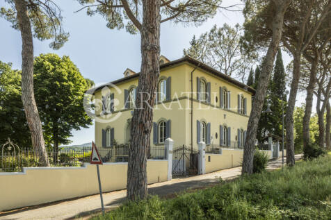 Elegante villa con p