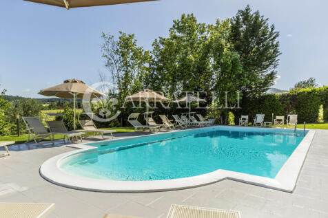 Elegante villa con p