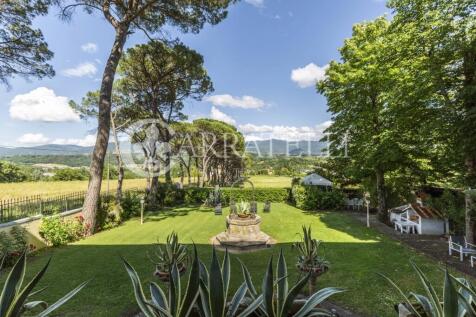 Elegante villa con p