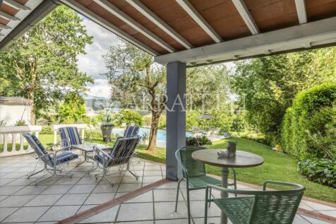 Elegante villa con p