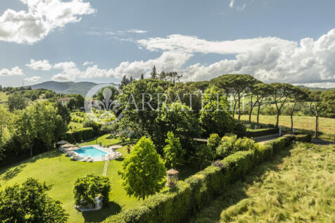Elegante villa con p