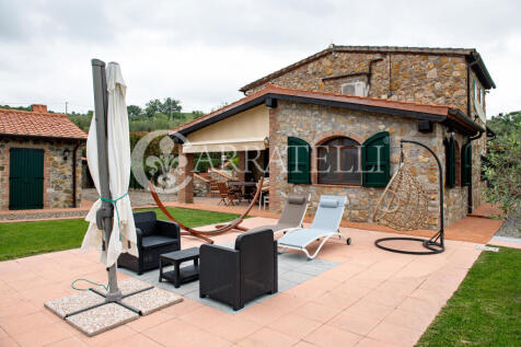 Casale con terreno a