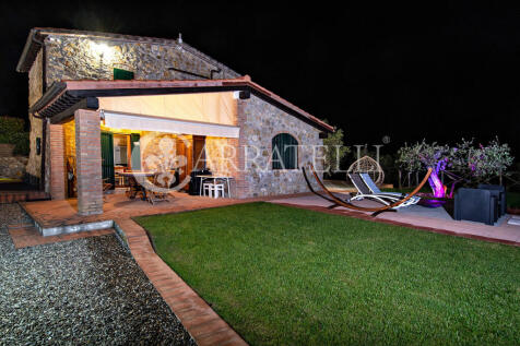 Casale con terreno a
