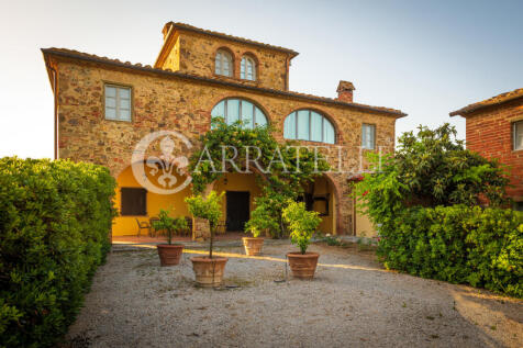 Villa con Borgo Pisc
