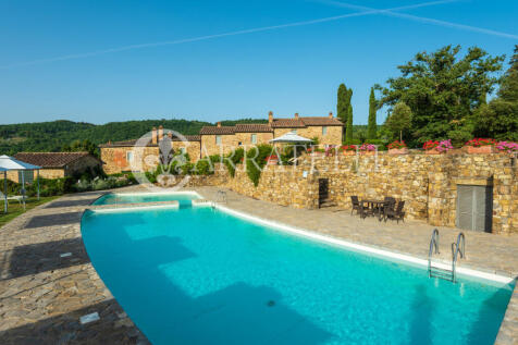 Villa con Borgo Pisc