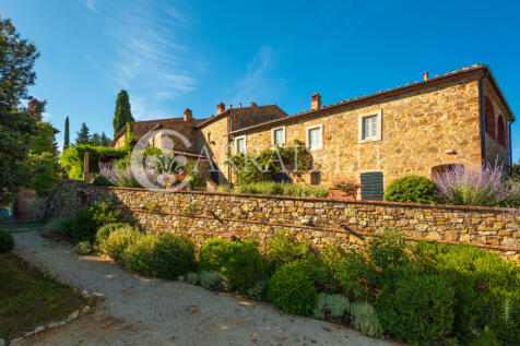 Villa con Borgo Pisc