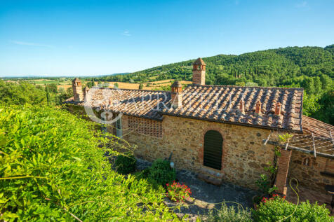 Villa con Borgo Pisc