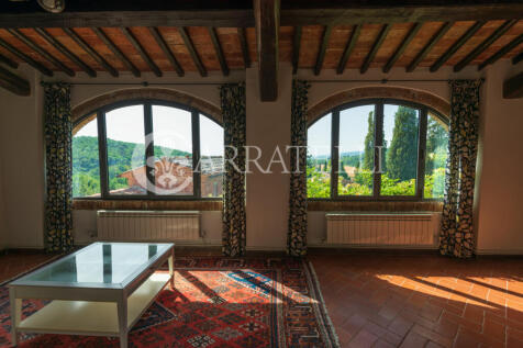 Villa con Borgo Pisc