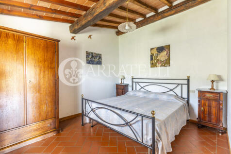 Firenze borgo con pi