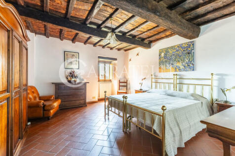 Firenze borgo con pi
