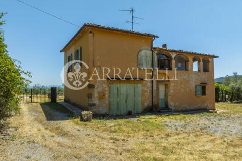 Arezzo casale con de