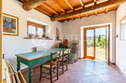 Arezzo casale con de
