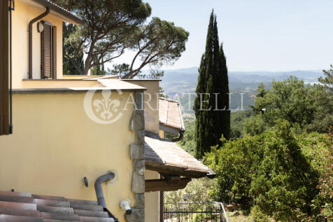 Trasimeno Villa con 