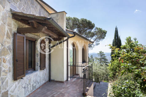 Trasimeno Villa con 