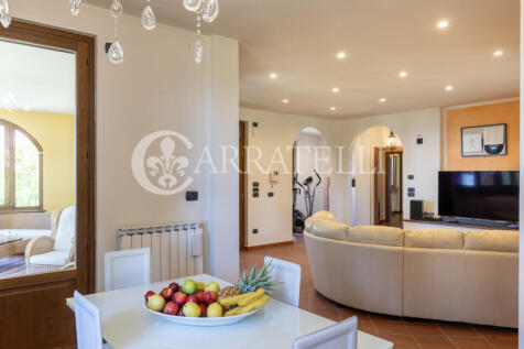 Trasimeno Villa con 