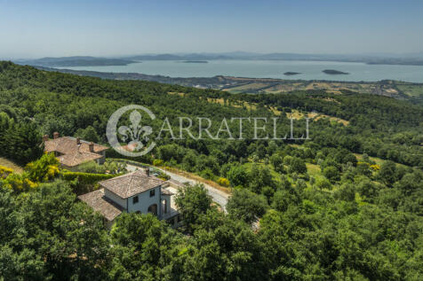 Villa con affaccio s
