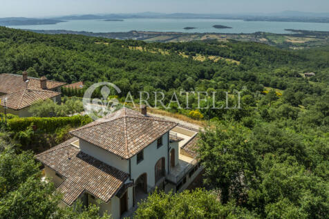 Villa con affaccio s