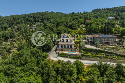 Villa con affaccio s