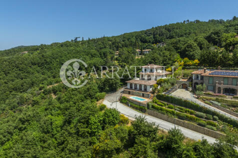Villa con affaccio s