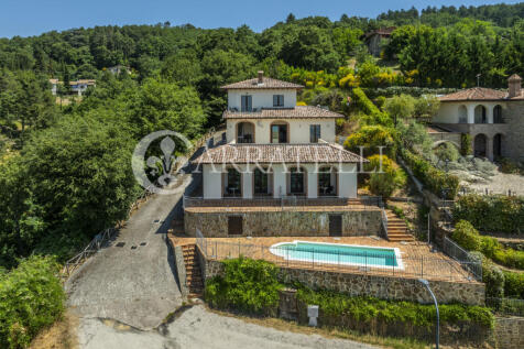Villa con affaccio s
