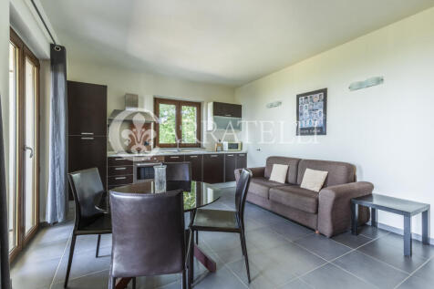 Villa con affaccio s