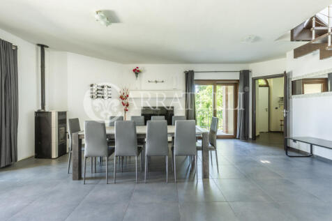 Villa con affaccio s
