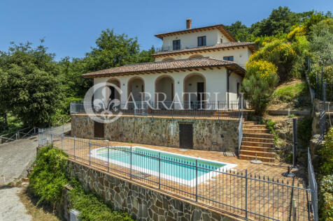 Villa con affaccio s