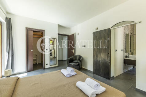 Villa con affaccio s