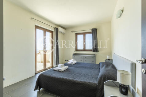 Villa con affaccio s