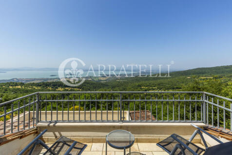 Villa con affaccio s