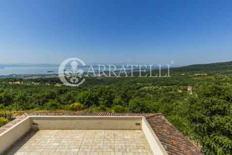 Villa con affaccio s