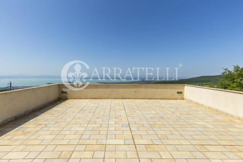 Villa con affaccio s