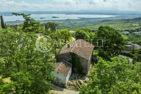 Trasimeno villa e ca